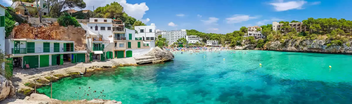 Strand von Cala Santanyi auf Mallorca.webp