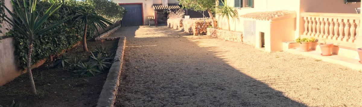 Bild zum Objekt: Finca mit 4 SZ, 2 Bädern, Garten, Garage & Pool zu verkaufen