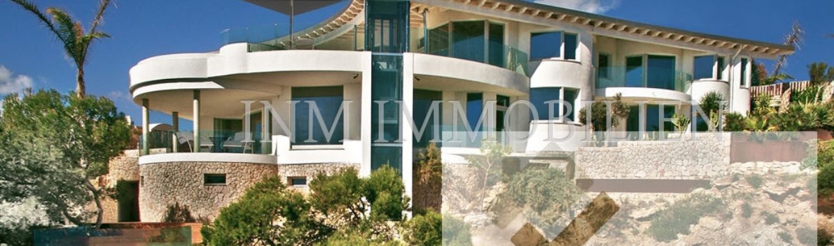 Bild zum Objekt: 800m² Luxus-Villa zum Verkauf: 5 SZ, 7 Bäder & Infinity Pool