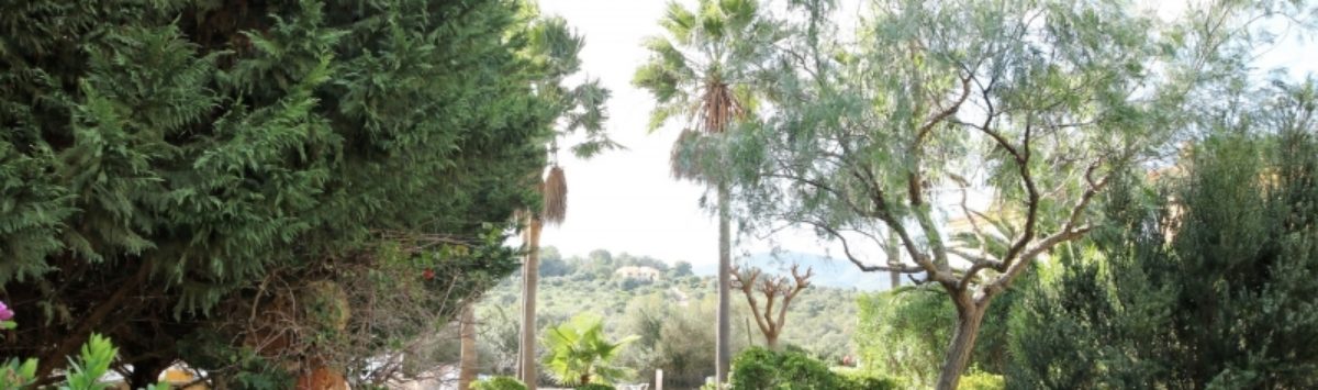 Vista de la propiedad: Casa adosada de 120m² con 2 dormitorios, 2 baños y piscina en venta
