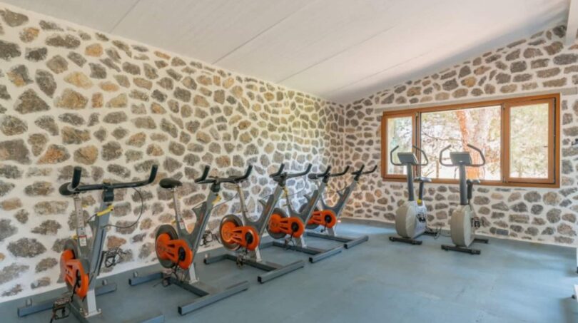 Gästehaus (Fitnessstudio)