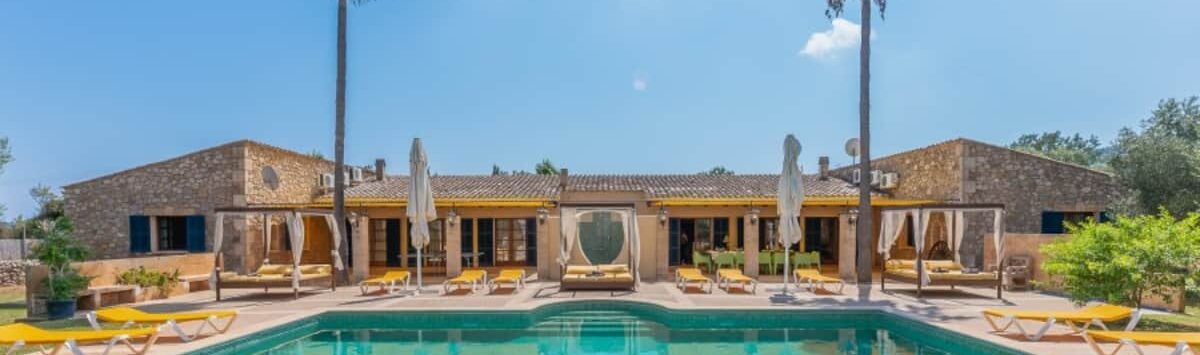 Bild zum Objekt: Finca mit 6 SZ, 6 Bädern, Sauna, Pool & V.-Lizenz zum Verkauf