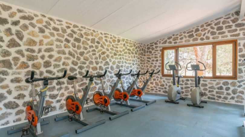 Gästehaus (Fitnessstudio)