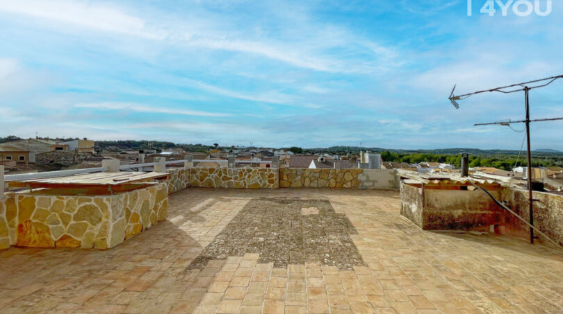 Roof terrace