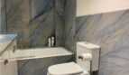 Badezimmer mit Wanne