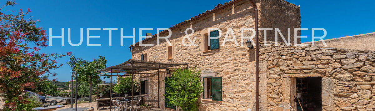 Bild zum Objekt: Finca mit 3 SZ, Pool, Tennisplatz und ETV Lizenz zu kaufen