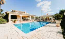 Großzügige Villa mit Tennisplatz und Pool in Marratxi – Son Caulelles