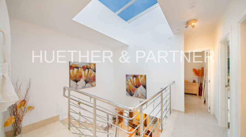 Large skylight