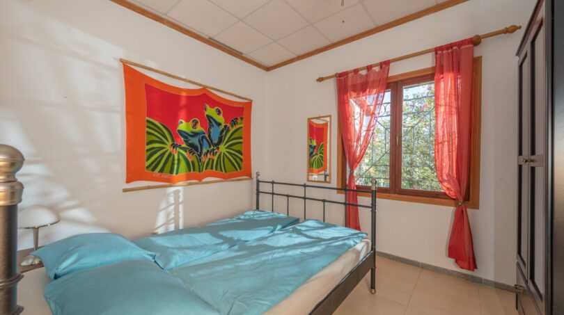Schlafzimmer 4