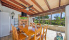 Terraza, comedor y barbacoa