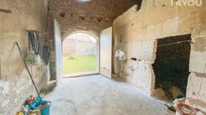 The living room could be built here