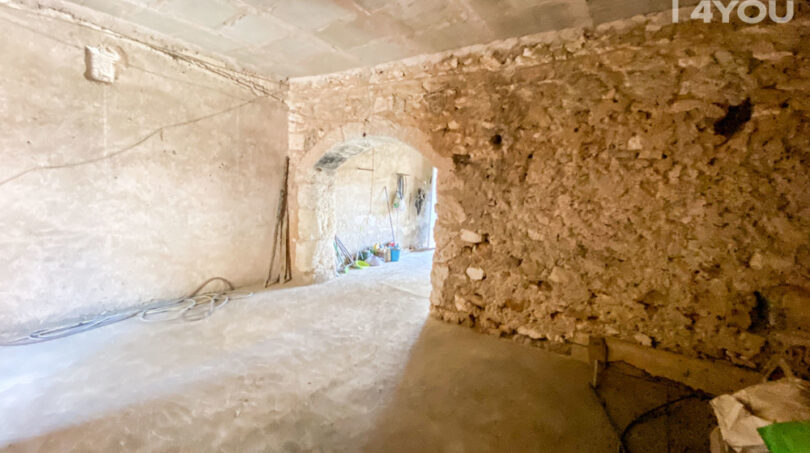 the kitchen could be built here