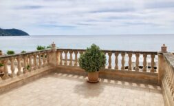 Apartment in 1. Meereslinie in Port Verd – mit Gemeinschaftspool