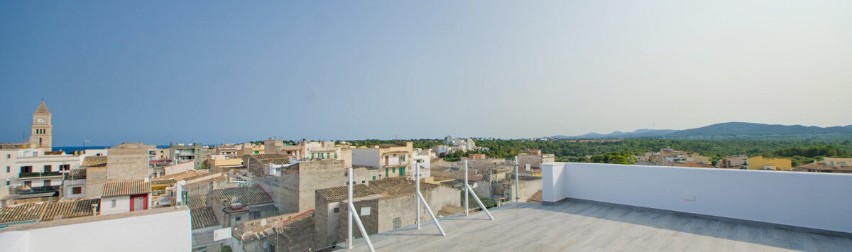 Image of the property: Renovated 77m² Atico with 2 rooms, bathroom and terrace for sale