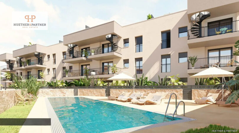 Pool facade