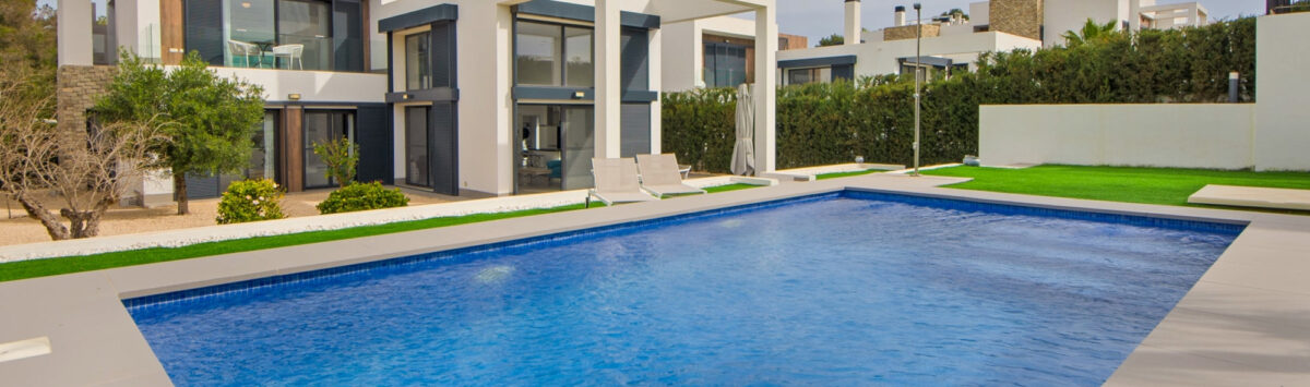 Bild zum Objekt: 189m² Designer Villa mit 3 SZ, 2 Bädern & Salzwasserpool zu kaufen