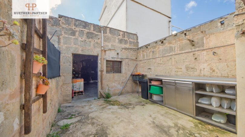 Patio interior