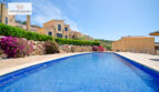 Community pool