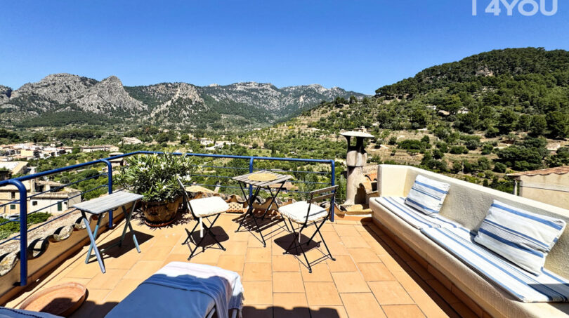 Roof terrace
