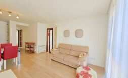 Modernes Apartment mit Gaszentralheizung, ohne Balkon in Manacor