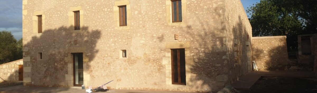 Bild zum Objekt: Luxus-Finca mit 5 Zimmern, 3 Bädern und Pool zum Verkauf