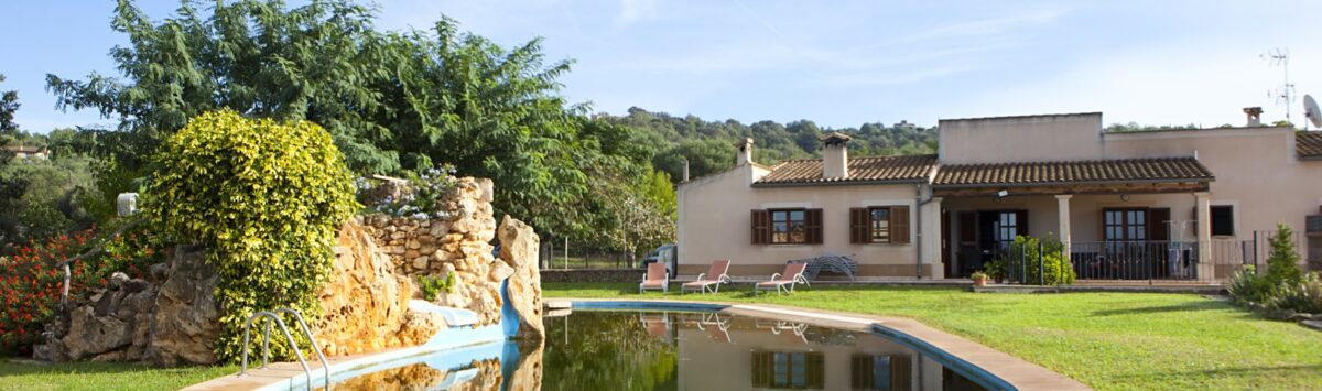Bild zum Objekt: Finca mit 8 Zimmern, 3 Bädern, Gästehaus & Pool zum Verkauf