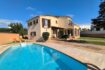 Villa mit 6 Zimmerm. 2 Bädern, Pool & V.-Lizenz zum Verkauf