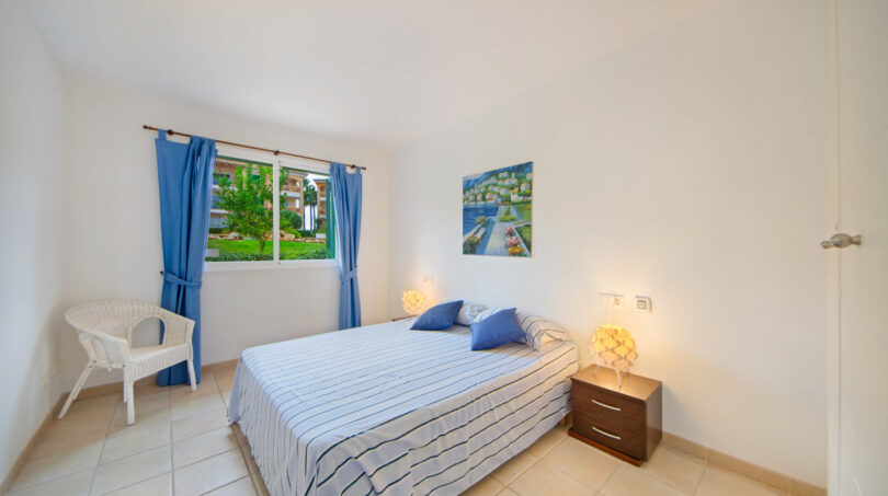 Schlafzimmer 2