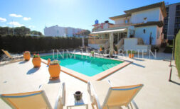Villa an der Playa de Palma (Las Maravillas) mit Pool