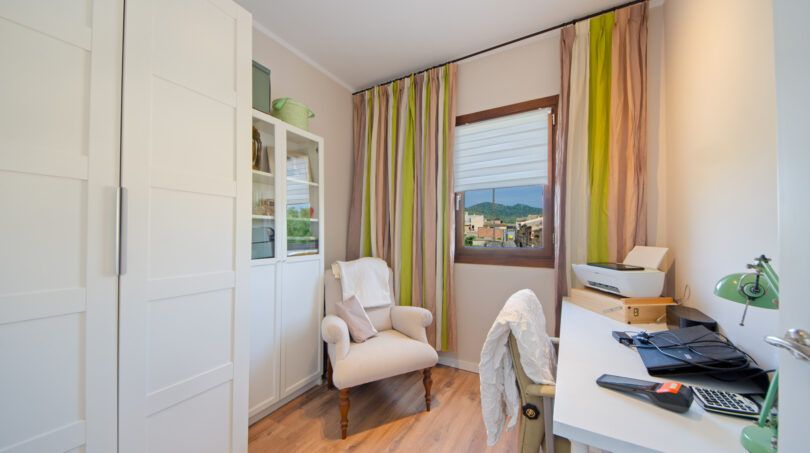 Single bedroom