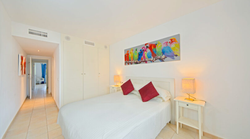 Schlafzimmer 1