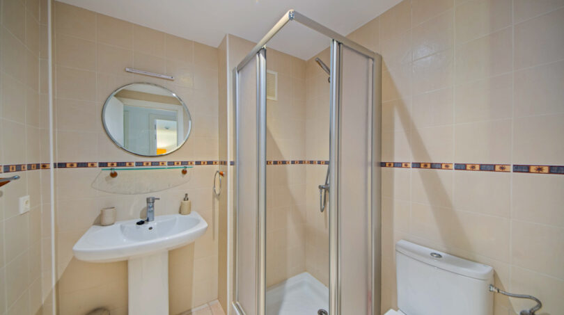 Badezimmer 2