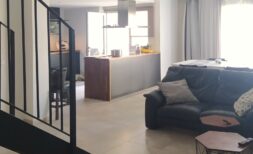 Elegantes Reihenhaus mit traumhaftem Blick auf die Serra de Tramuntana