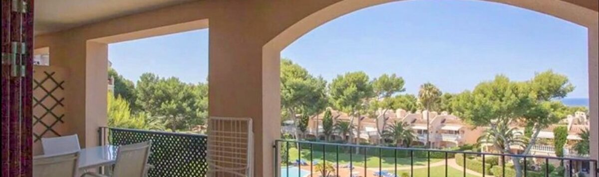 Bild zum Objekt: Apartment mit 2 SZ, Terrasse, Meerblick und Pool zu kaufen