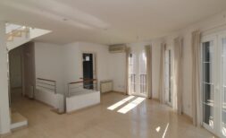 Exklusive Maisonette Wohnung mit Garage und Meerblick in Palma