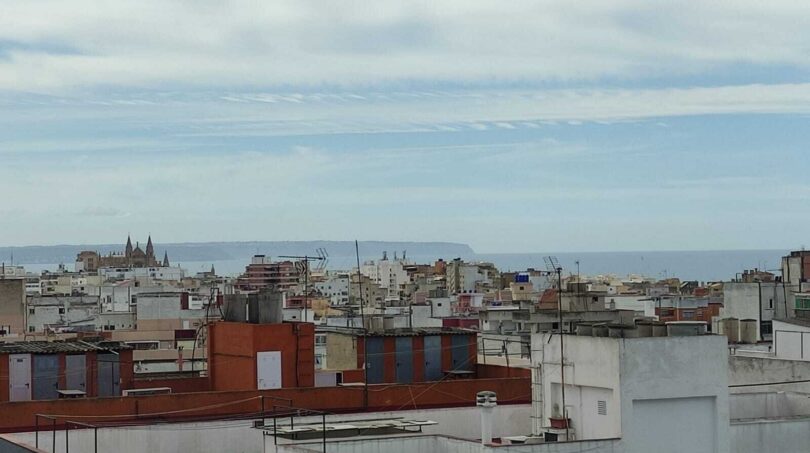 Blick über Palma und das Meer