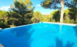 Finca mit zwei Gäste-Appartements & ETV-Lizenz bei Artà – Natur, Privatsphäre & Unabhängigkeit pur