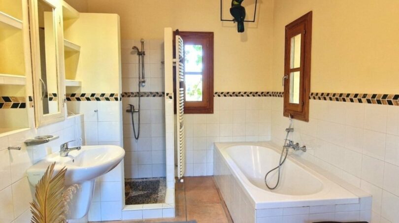 Badezimmer (2)