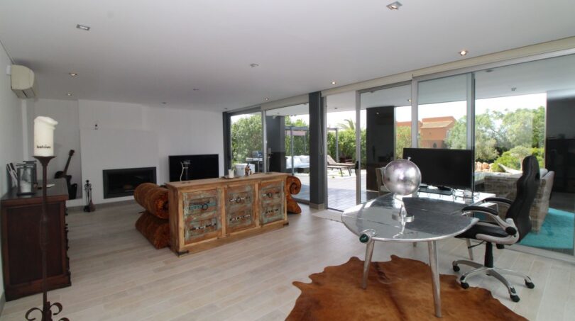 Villa mit Lizenz in Sa Torre