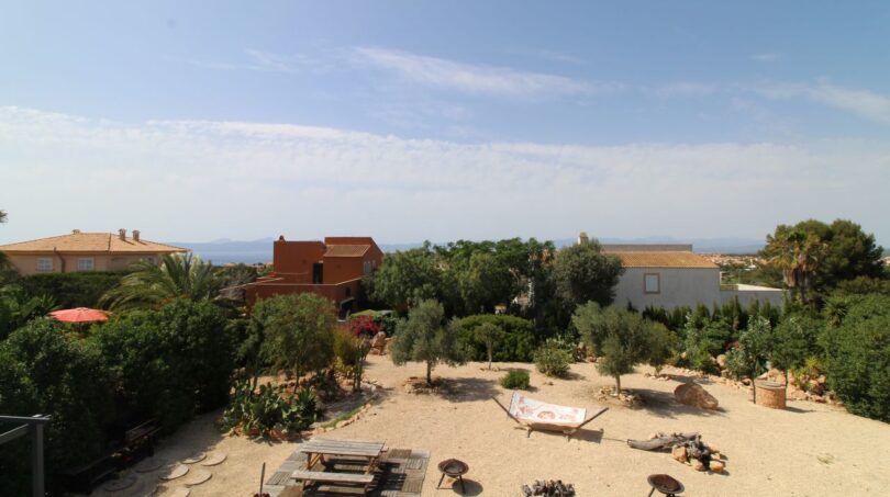 Villa mit Lizenz in Sa Torre
