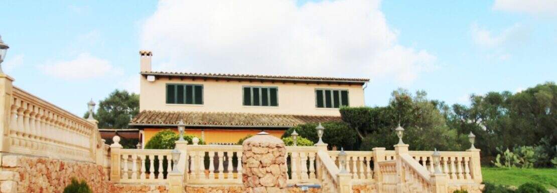 Finca mit Vermietlizenz