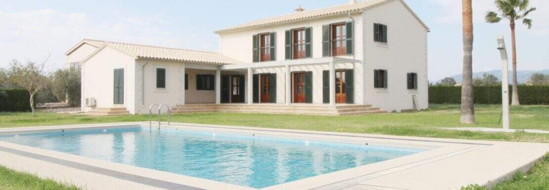 House view with pool