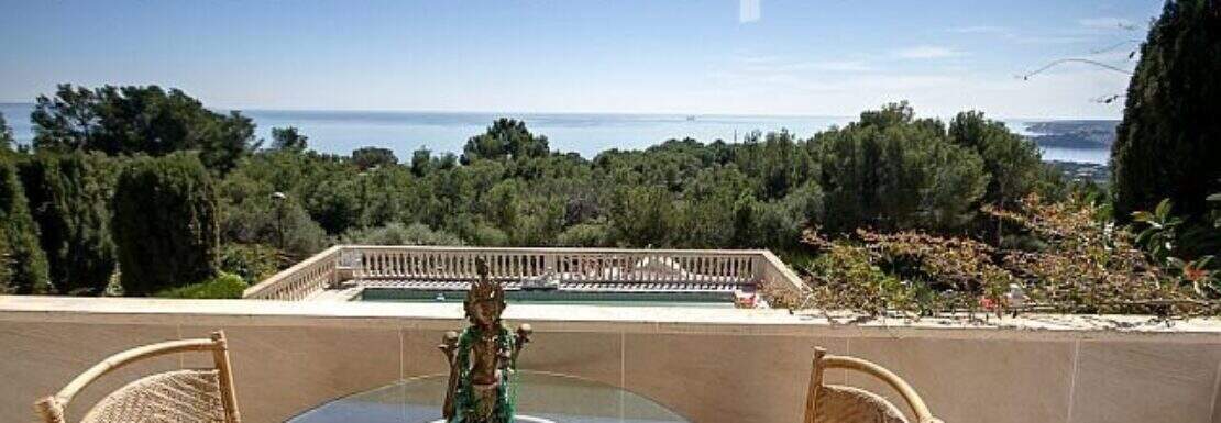 Terrace with sea view