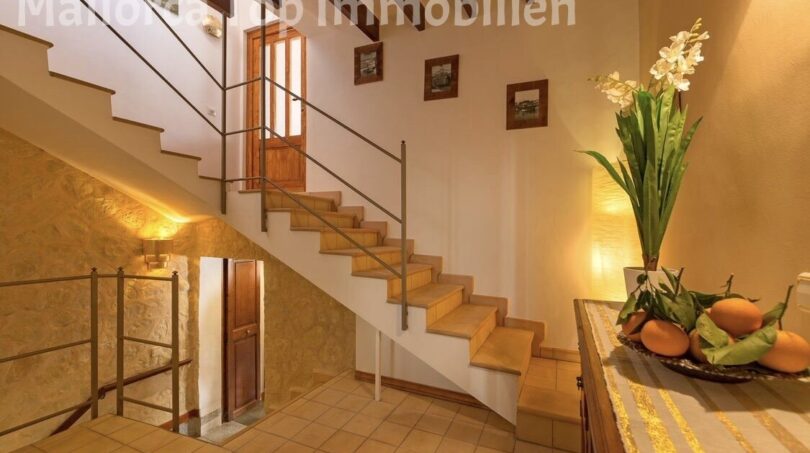Modernisiertes Stadthaus