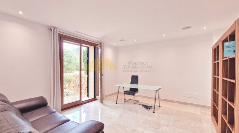 Finca mit Pool in Son Gual