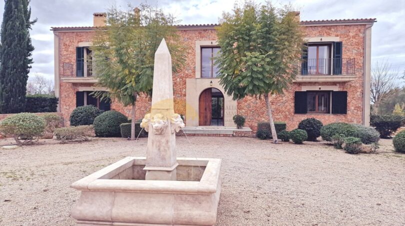 Finca mit Pool in Son Gual