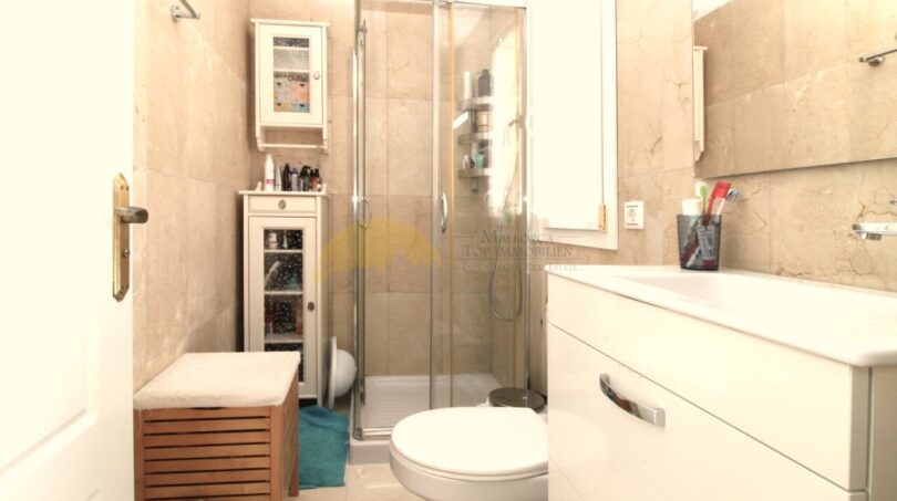 Bad en suite eins
