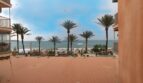 Blick von der Terrasse auf das Meer