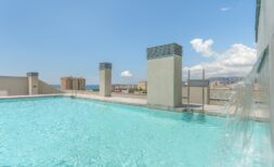 New penthouse with sea view and pool