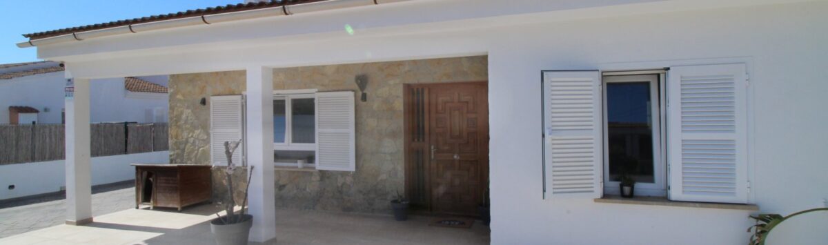 Bild zum Objekt: Bungalow mit 4 SZ, Garage, Gartenaus und Pool zu verkaufen